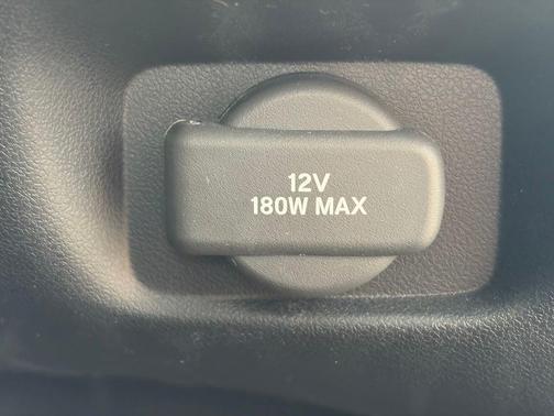 Platinum White Pearl 2023 Honda HR-V EX-L