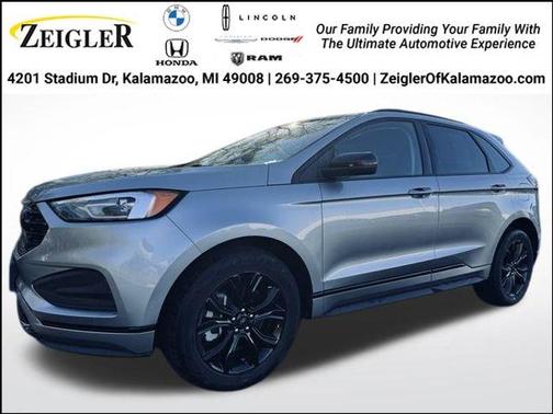 2022 Ford Edge SE