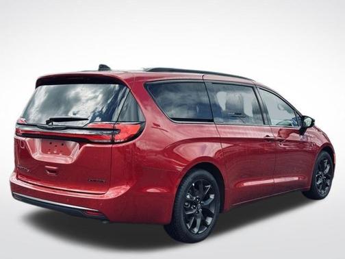 Red 2025 Chrysler Pacifica Limited