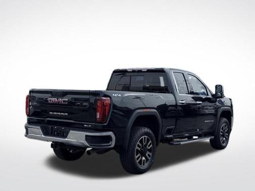 Onyx Black 2021 GMC Sierra 2500 SLT