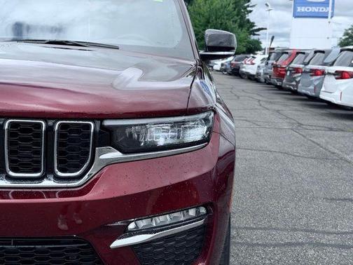 Velvet Red Pearlcoat 2025 Jeep Grand Cherokee Limited