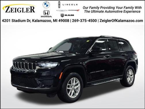 2023 Jeep Grand Cherokee Laredo