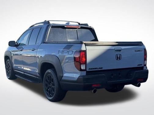 2022 Honda Ridgeline Black Edition