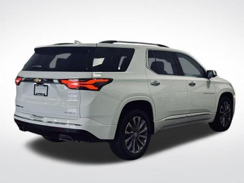 2022 Chevrolet Traverse Premier