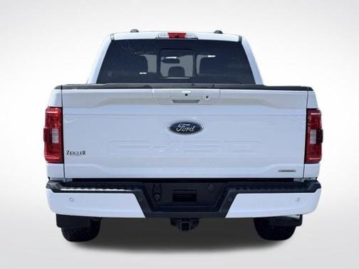 Oxford White 2022 Ford F-150 XLT