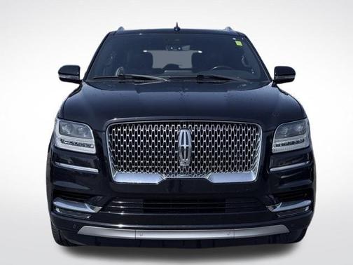 Black 2020 Lincoln Navigator L Reserve