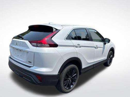 2024 Mitsubishi Eclipse Cross LE