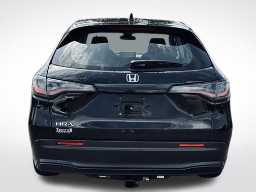 Crystal 2023 Honda HR-V LX