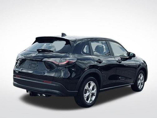 Crystal 2023 Honda HR-V LX