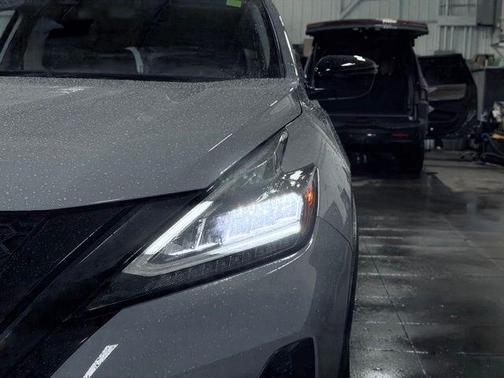 Boulder Gray Metallic 2024 Nissan Murano SV