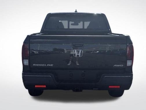 Crystal Black Pearl 2017 Honda Ridgeline Black Edition