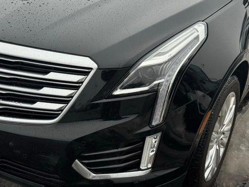 2018 Cadillac XT5 Premium Luxury