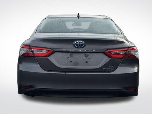 2020 Toyota Camry Hybrid LE