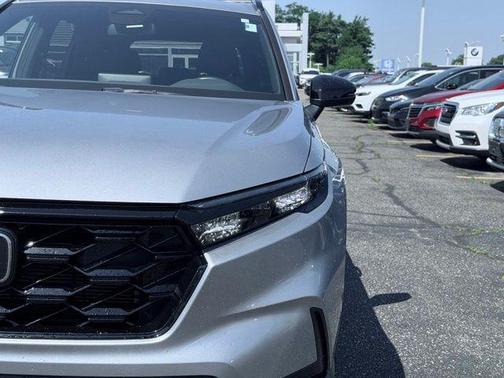 Lunar Silver Metallic 2024 Honda CR-V Hybrid Sport