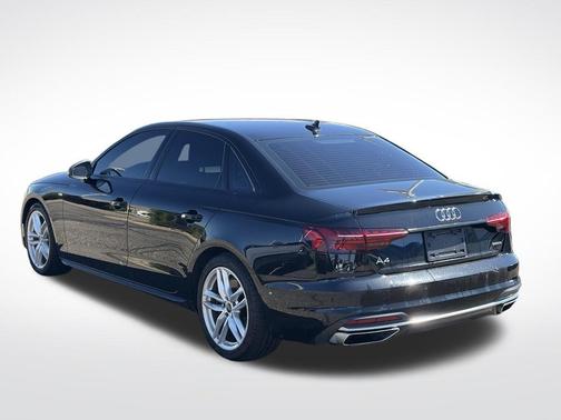 Mythos Black Metallic 2022 Audi A4 45 S line Premium Plus
