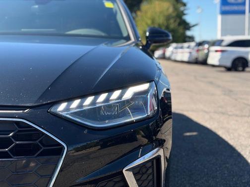 Mythos Black Metallic 2022 Audi A4 45 S line Premium Plus