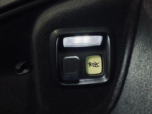 2025 Chevrolet Corvette Stingray w/3LT