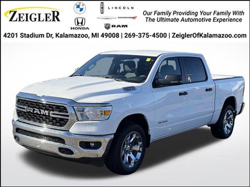 Bright White Clearcoat 2023 RAM 1500 Big Horn