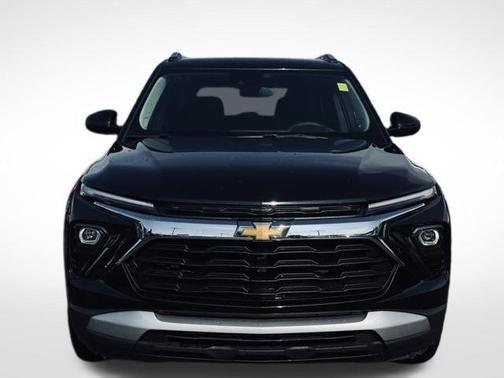 Mosaic Black Metallic 2025 Chevrolet Trailblazer LT
