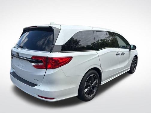 2022 Honda Odyssey Elite