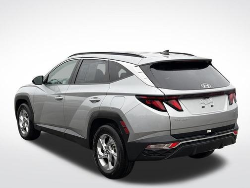 Shimmering Silver 2024 Hyundai TUCSON SEL