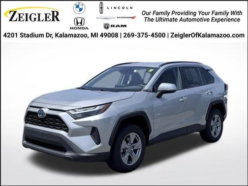 Silver Sky Metallic 2022 Toyota RAV4 Hybrid XLE