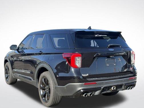 Black Metallic 2021 Ford Explorer ST