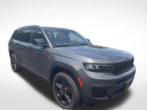 2022 Jeep Grand Cherokee L Laredo