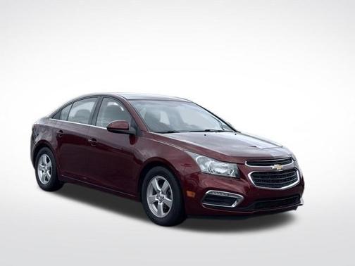 Siren Red Tintcoat 2015 Chevrolet Cruze 1LT