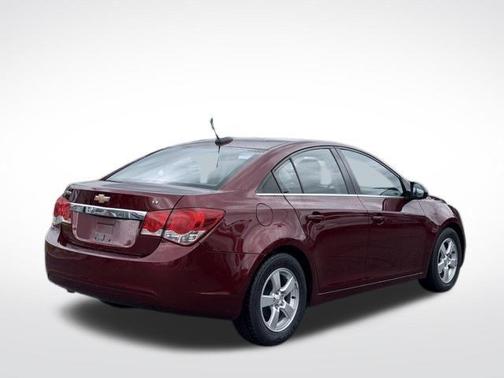 Siren Red Tintcoat 2015 Chevrolet Cruze 1LT