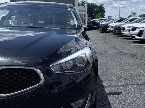 Aurora Black 2014 Kia Cadenza Premium