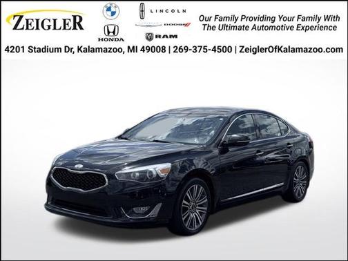 Aurora Black 2014 Kia Cadenza Premium
