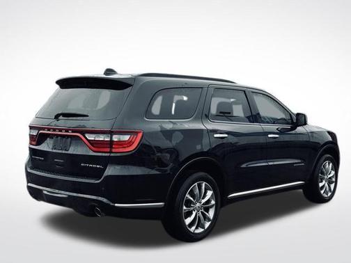DB Black Crystal Clearcoat 2021 Dodge Durango Citadel