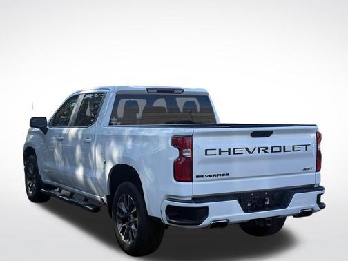 Summit White 2021 Chevrolet Silverado 1500 RST