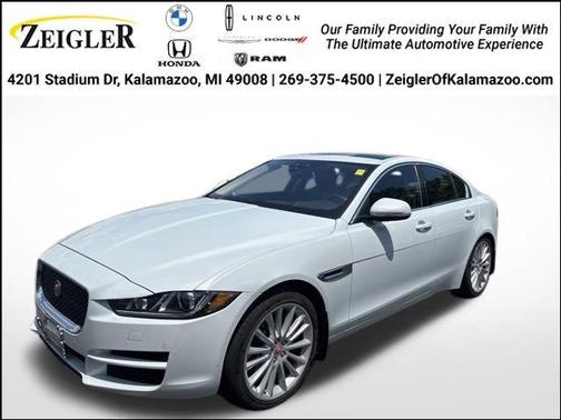 2017 Jaguar XE 35t First Edition