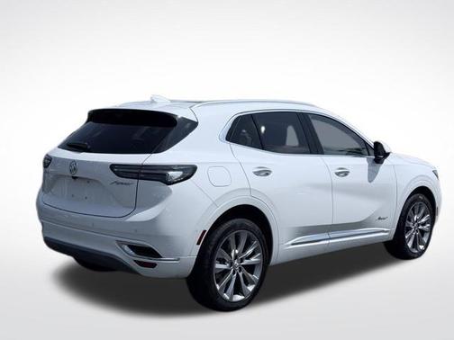 Summit White 2022 Buick Envision Avenir