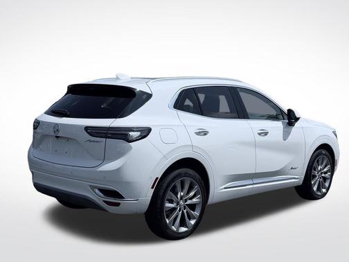 Summit White 2022 Buick Envision Avenir
