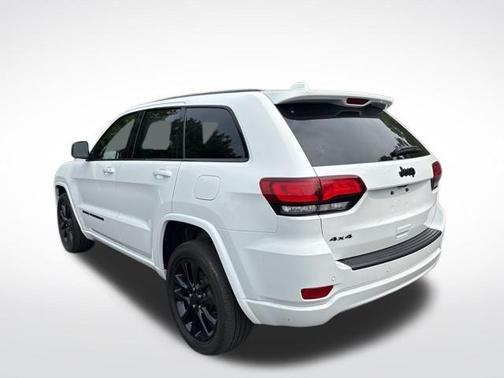 2022 Jeep Grand Cherokee WK Laredo