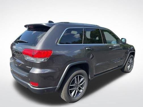 2019 Jeep Grand Cherokee Laredo E
