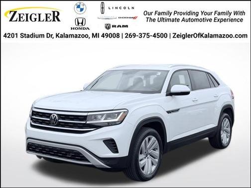 Pure White 2023 Volkswagen Atlas Cross Sport 3.6L V6 SE w/Technology