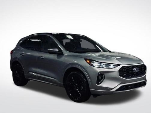 2023 Ford Escape ST-Line Elite
