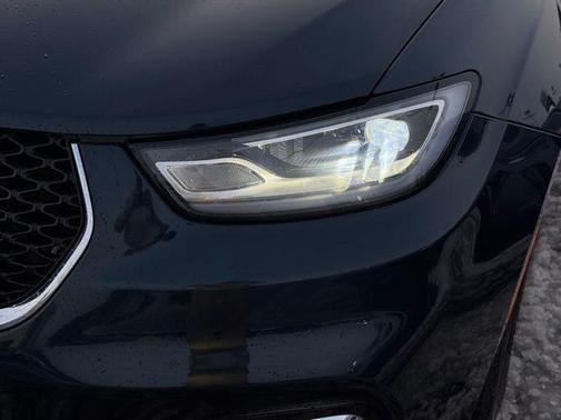 2024 Chrysler Pacifica Touring-L