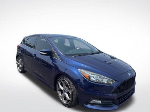2017 Ford Focus ST Base