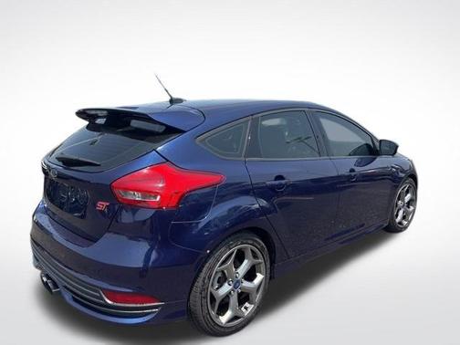 2017 Ford Focus ST Base