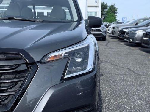 Magnetite Gray Metallic 2023 Subaru Forester