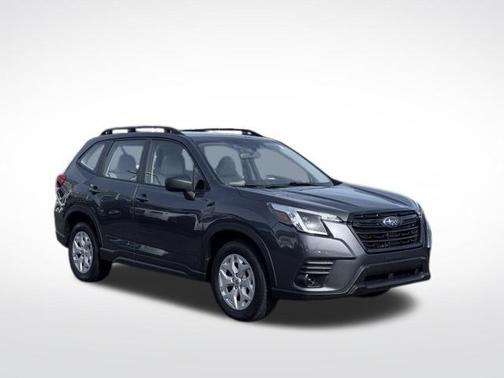 Magnetite Gray Metallic 2023 Subaru Forester
