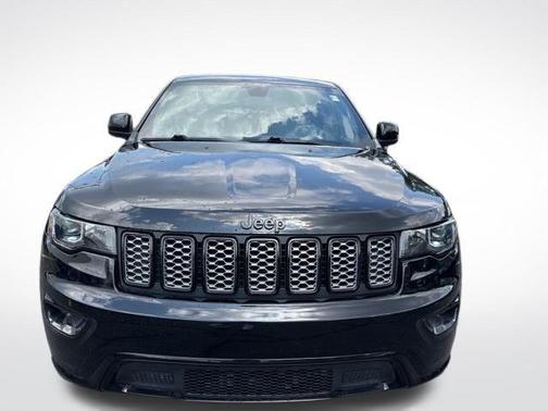 2022 Jeep Grand Cherokee WK Laredo