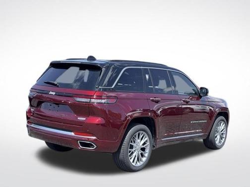 Velvet Red Pearlcoat 2025 Jeep Grand Cherokee Summit