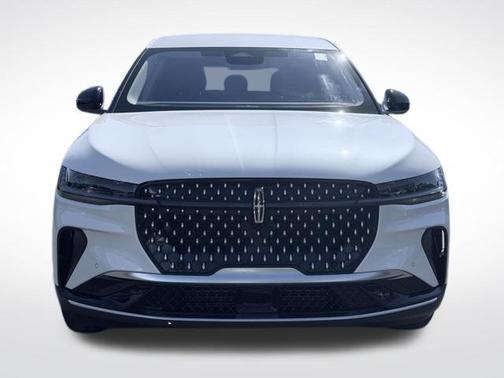 White Platinum Clearcoat Metallic 2025 Lincoln Nautilus Premiere