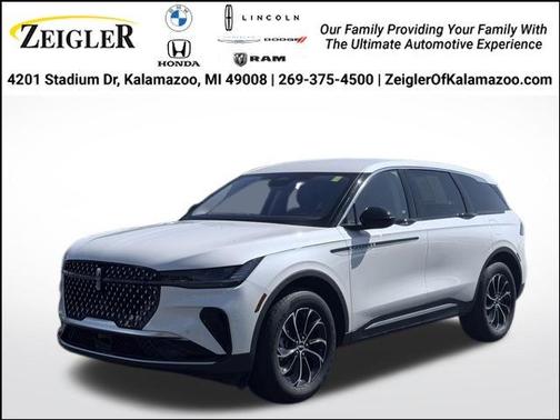 White Platinum Clearcoat Metallic 2025 Lincoln Nautilus Premiere